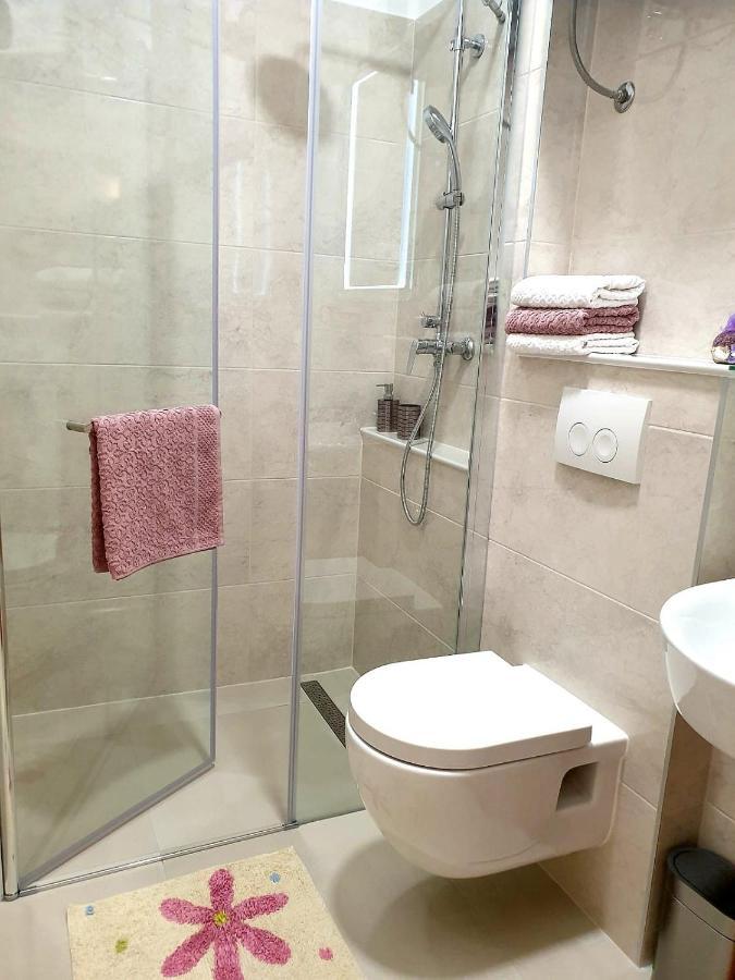 Apartments Kuzmanic Omis Luaran gambar
