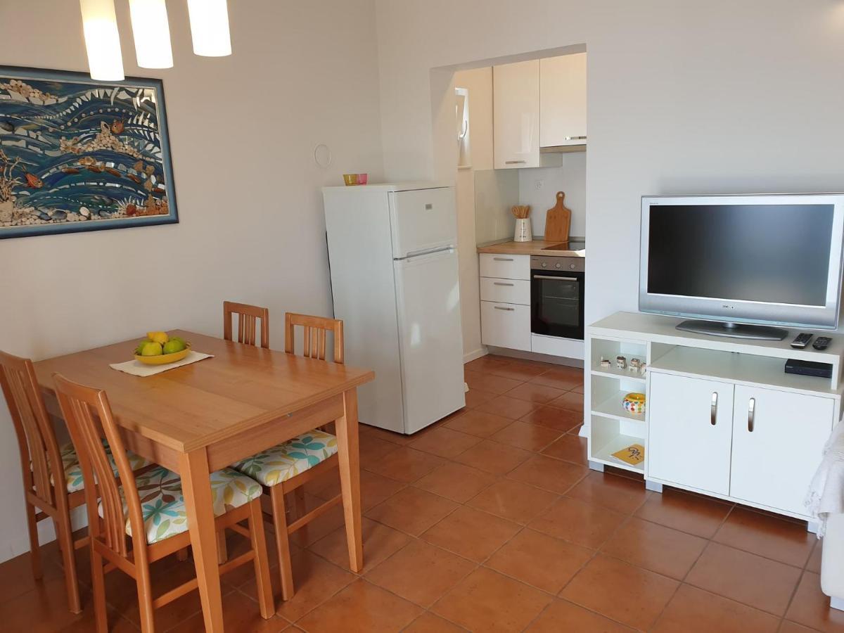 Apartments Kuzmanic Omis Luaran gambar