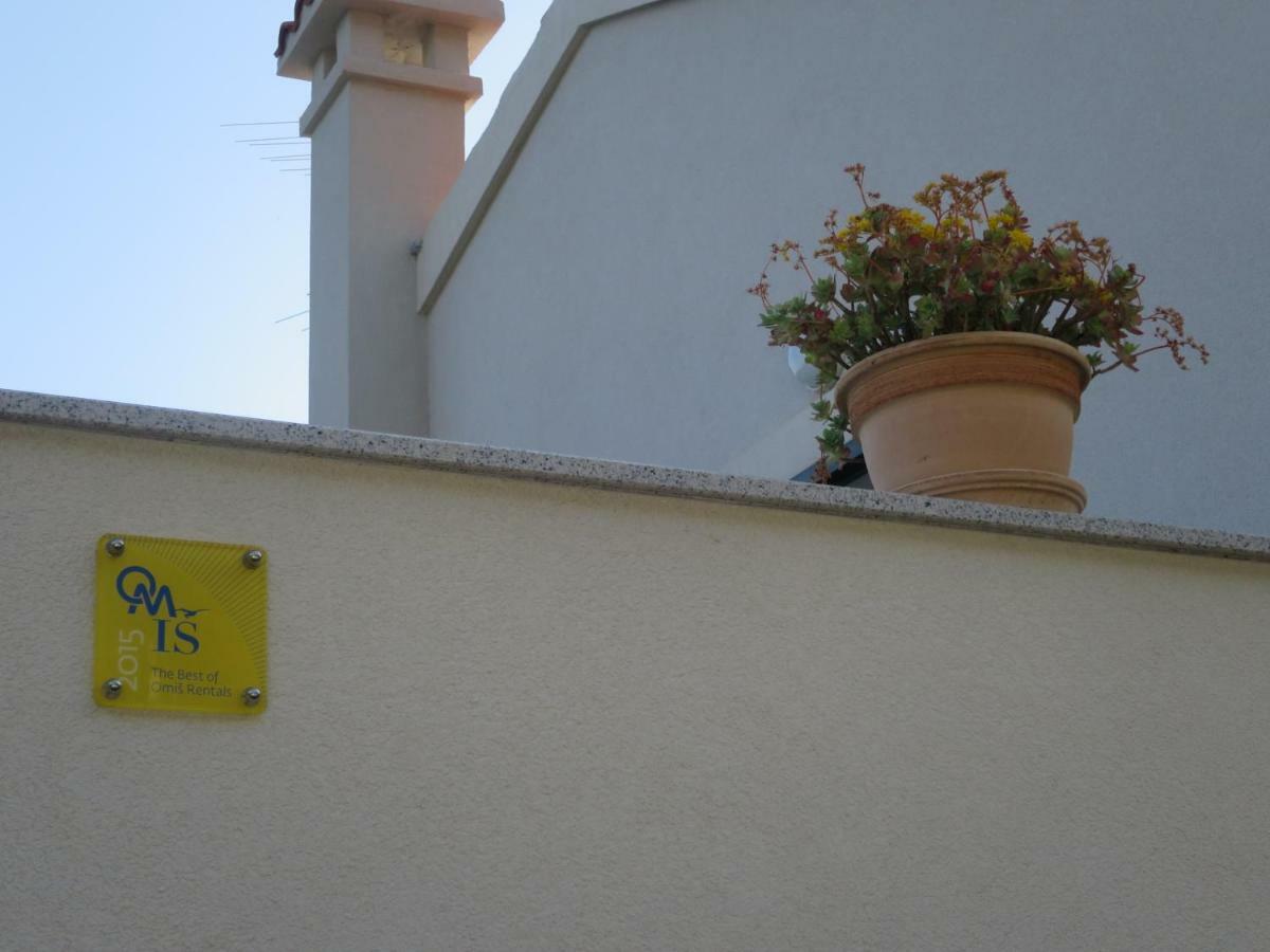 Apartments Kuzmanic Omis Luaran gambar