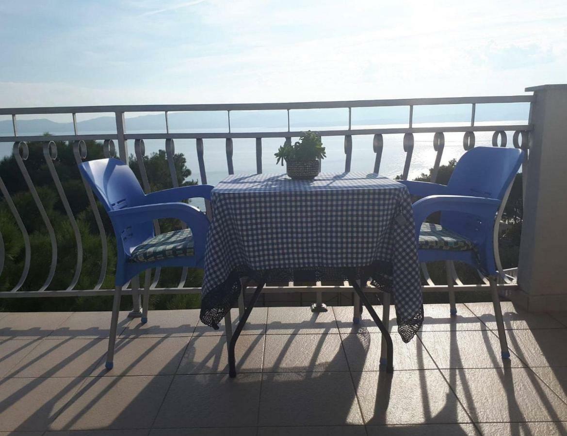Apartments Kuzmanic Omis Luaran gambar