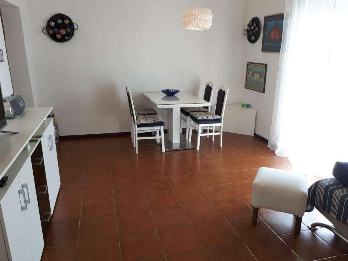Apartments Kuzmanic Omis Luaran gambar