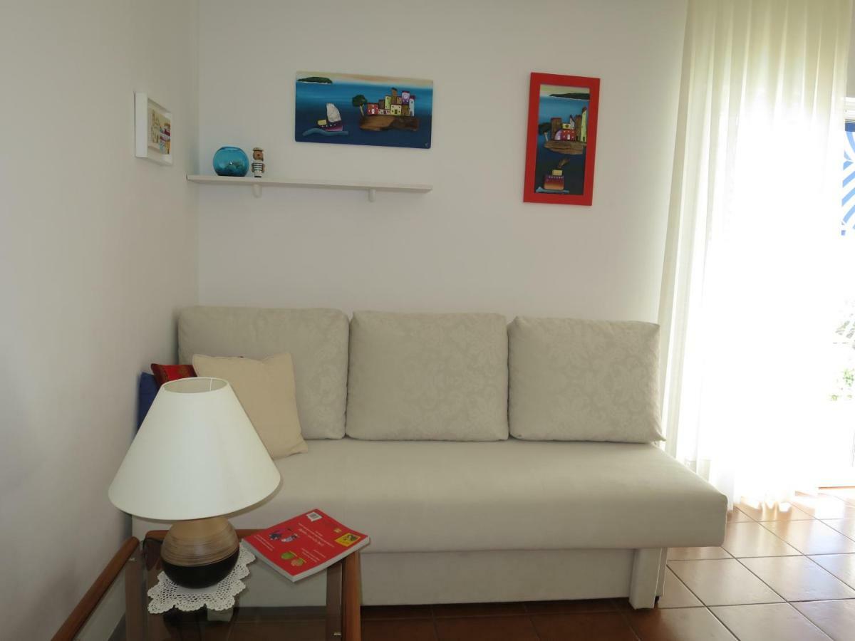 Apartments Kuzmanic Omis Luaran gambar
